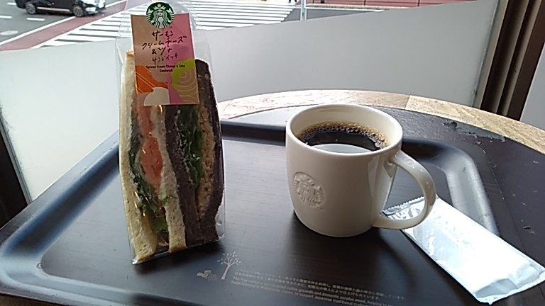 スタバのサンドイッチ